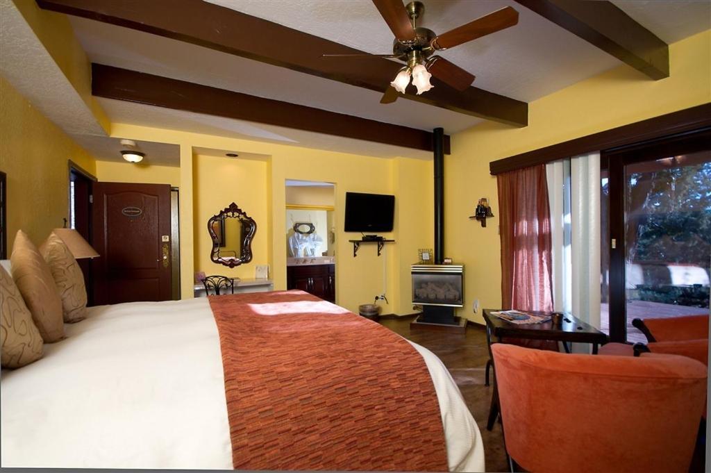 Sedona Views Bed And Breakfast Bagian luar foto
